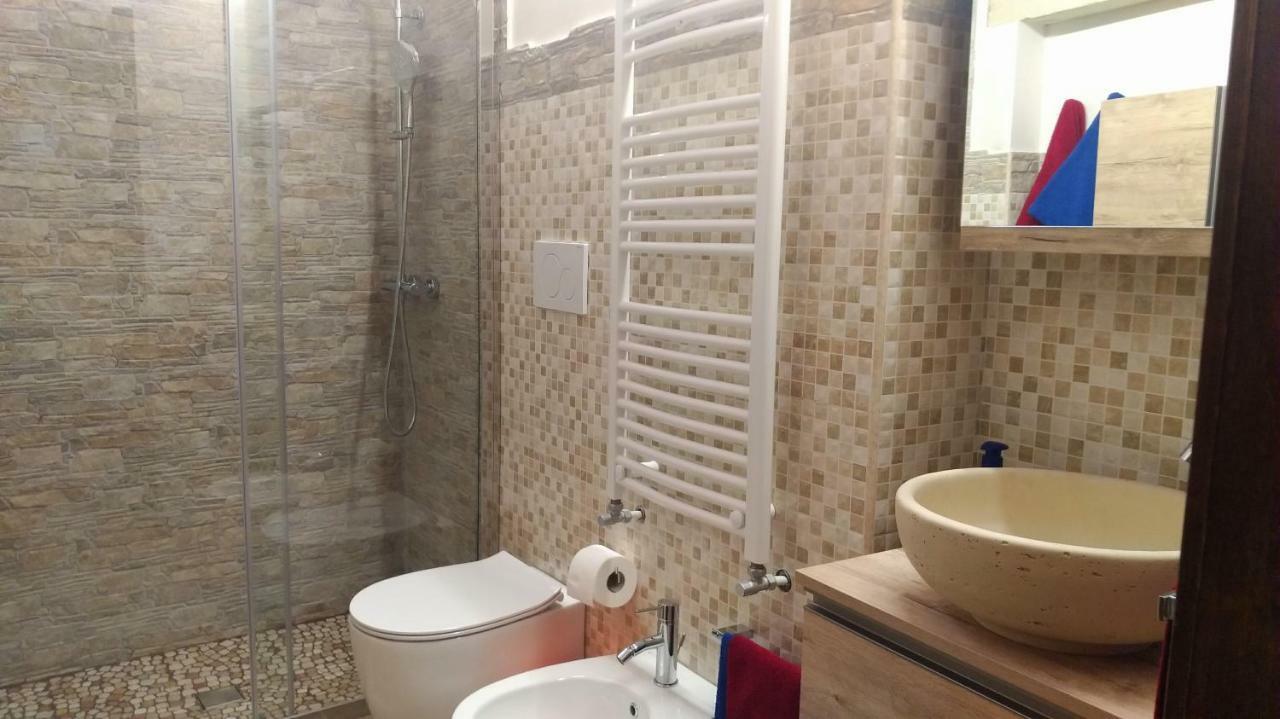 La Terrazza Sul Castello Apartment Palmariggi Екстериор снимка