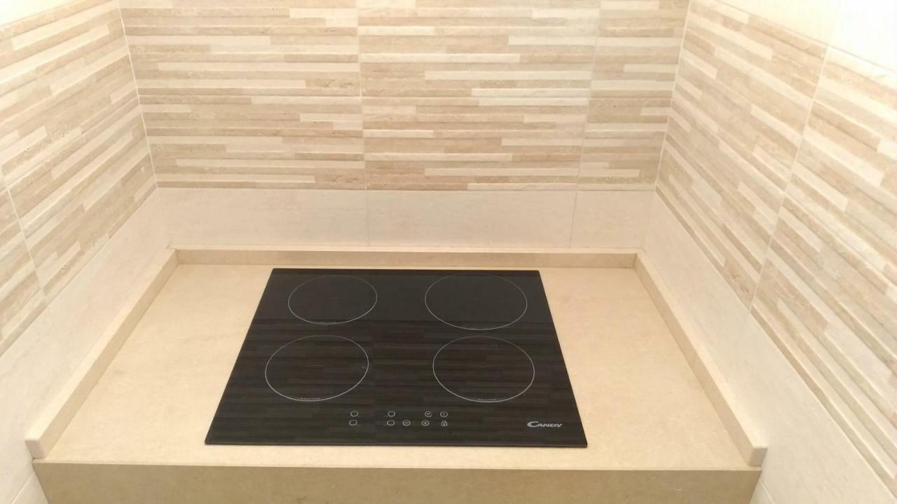 La Terrazza Sul Castello Apartment Palmariggi Екстериор снимка